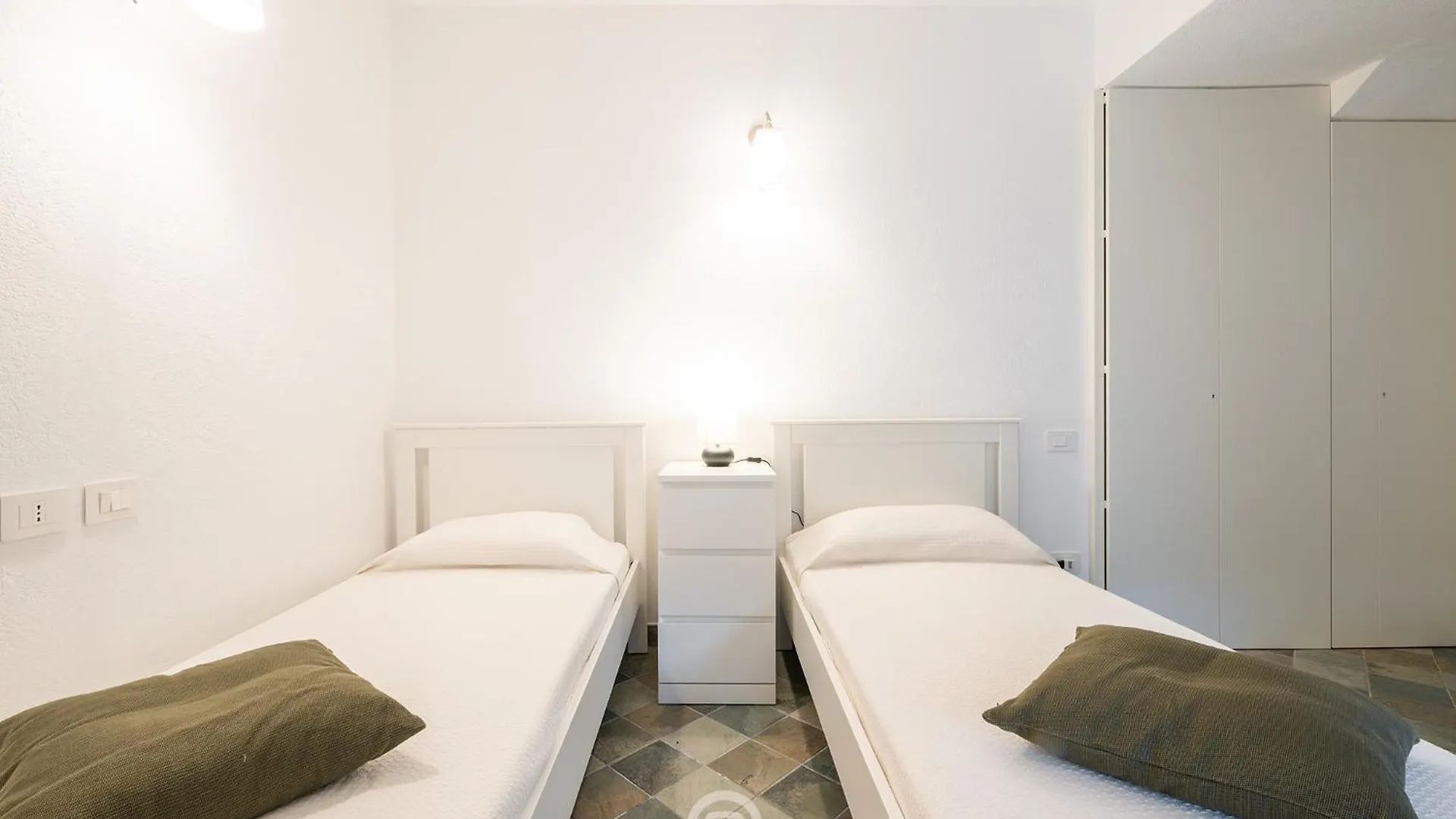 Fiorenza'S Charming Beach House Is Morus 0*,  Italien